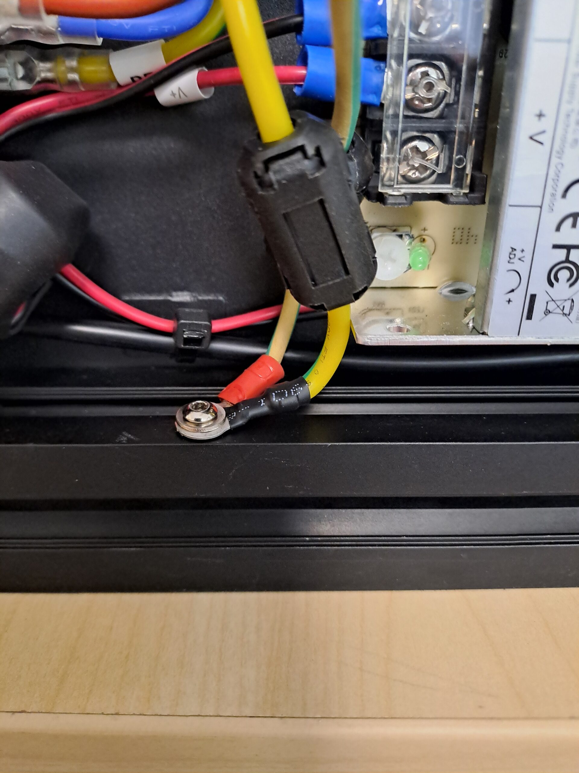 PE terminal connection